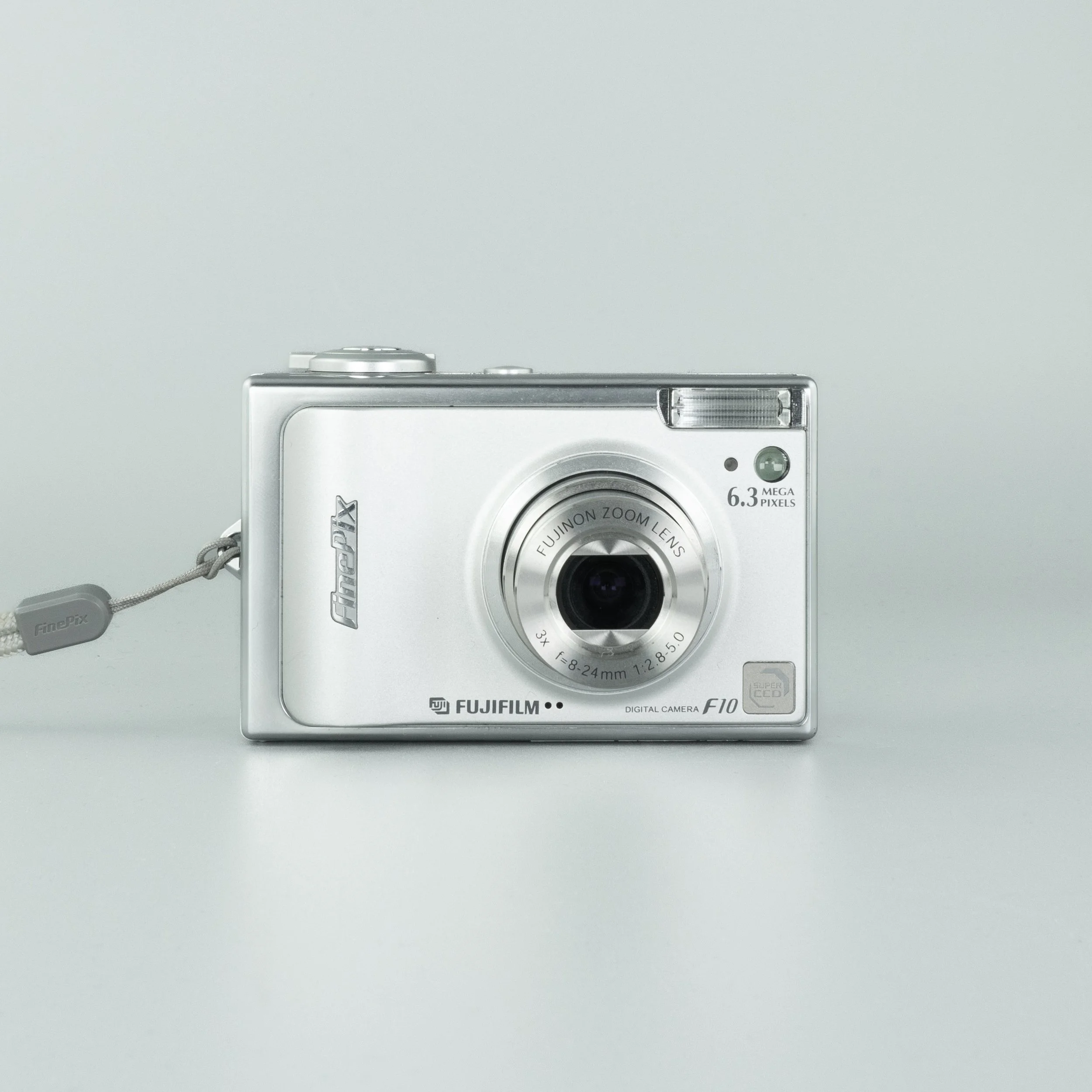 Fujifilm Finepix F10 — LensFayre